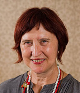 Dr. Marietjie Oeloefsen
